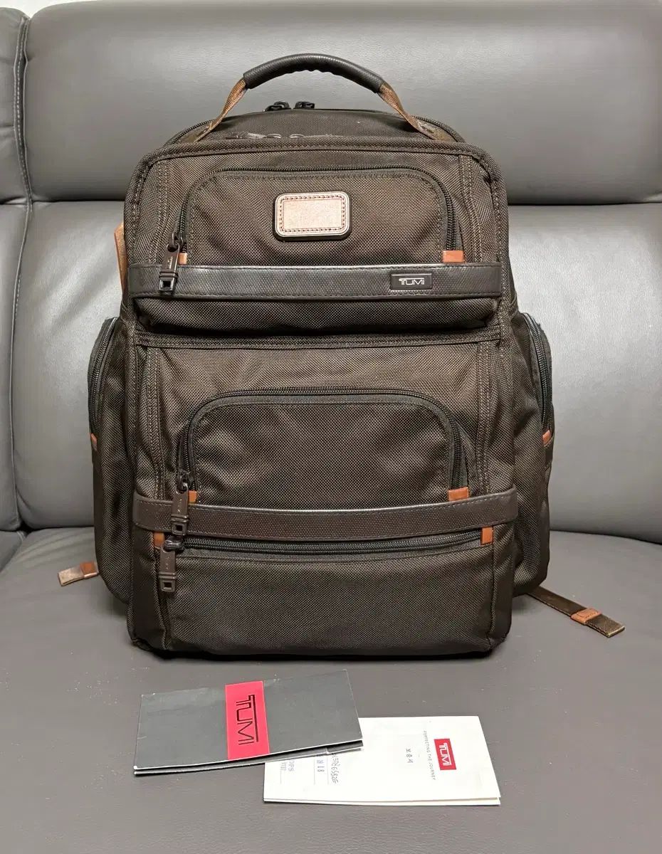 正規品 Tumi アルファ2 T-Pass バックパック 保証書O