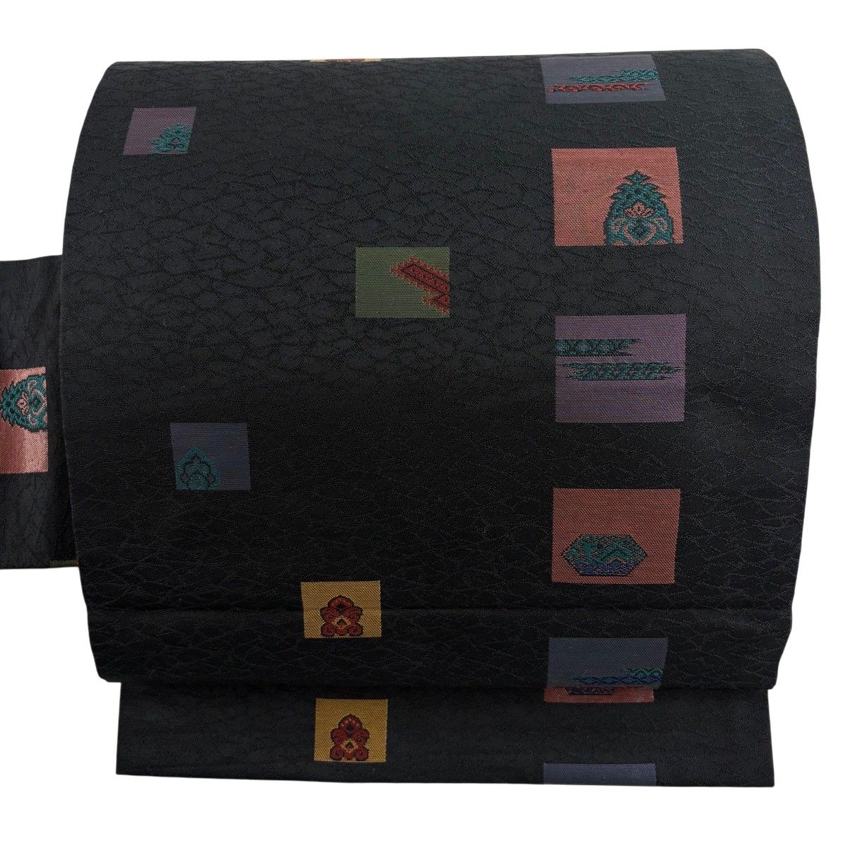 名古屋帯 秀品 草花 幾何学模様 箔 黒 正絹 【中古】