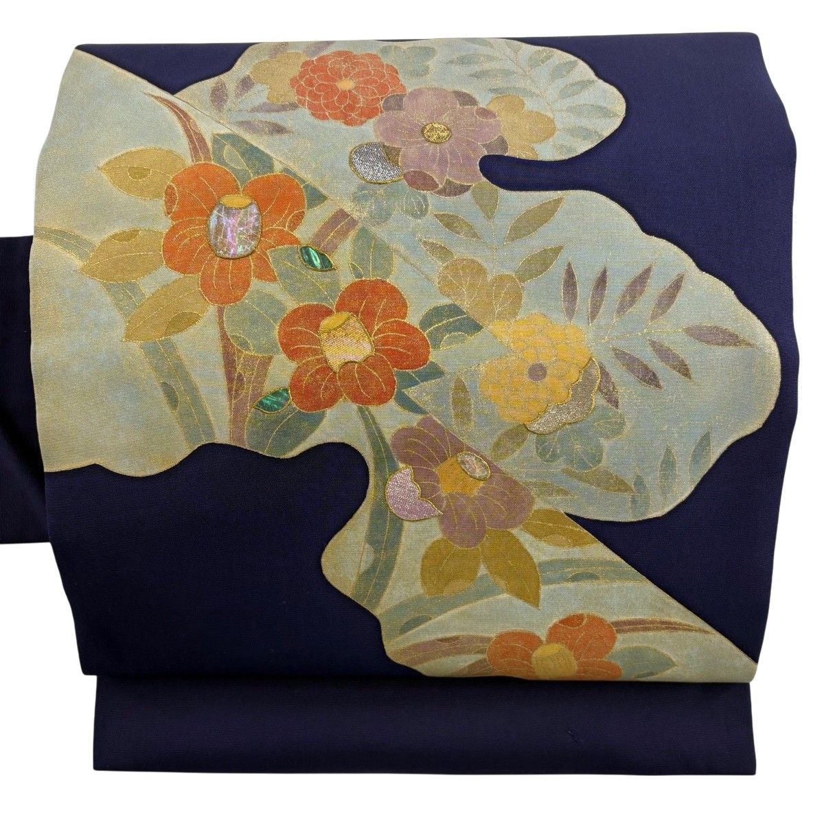 名古屋帯 秀品 椿 菊 螺鈿 金彩 濃紫 正絹 【中古】