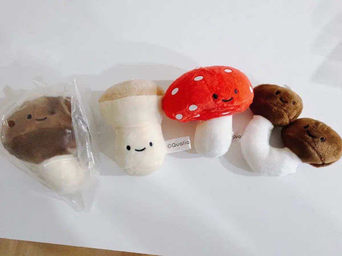 ぬいぐるみ きのこ キーホルダー