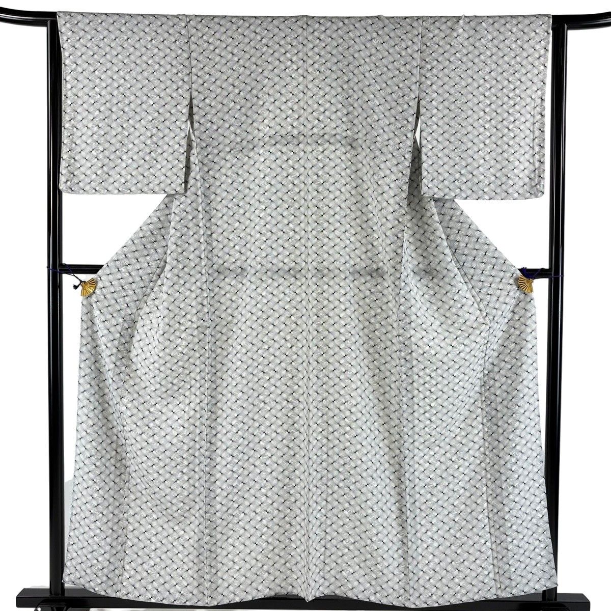 小紋 身丈157.5cm 裄丈64cm M 単衣 幾何学模様 白 正絹 秀品 【中古】