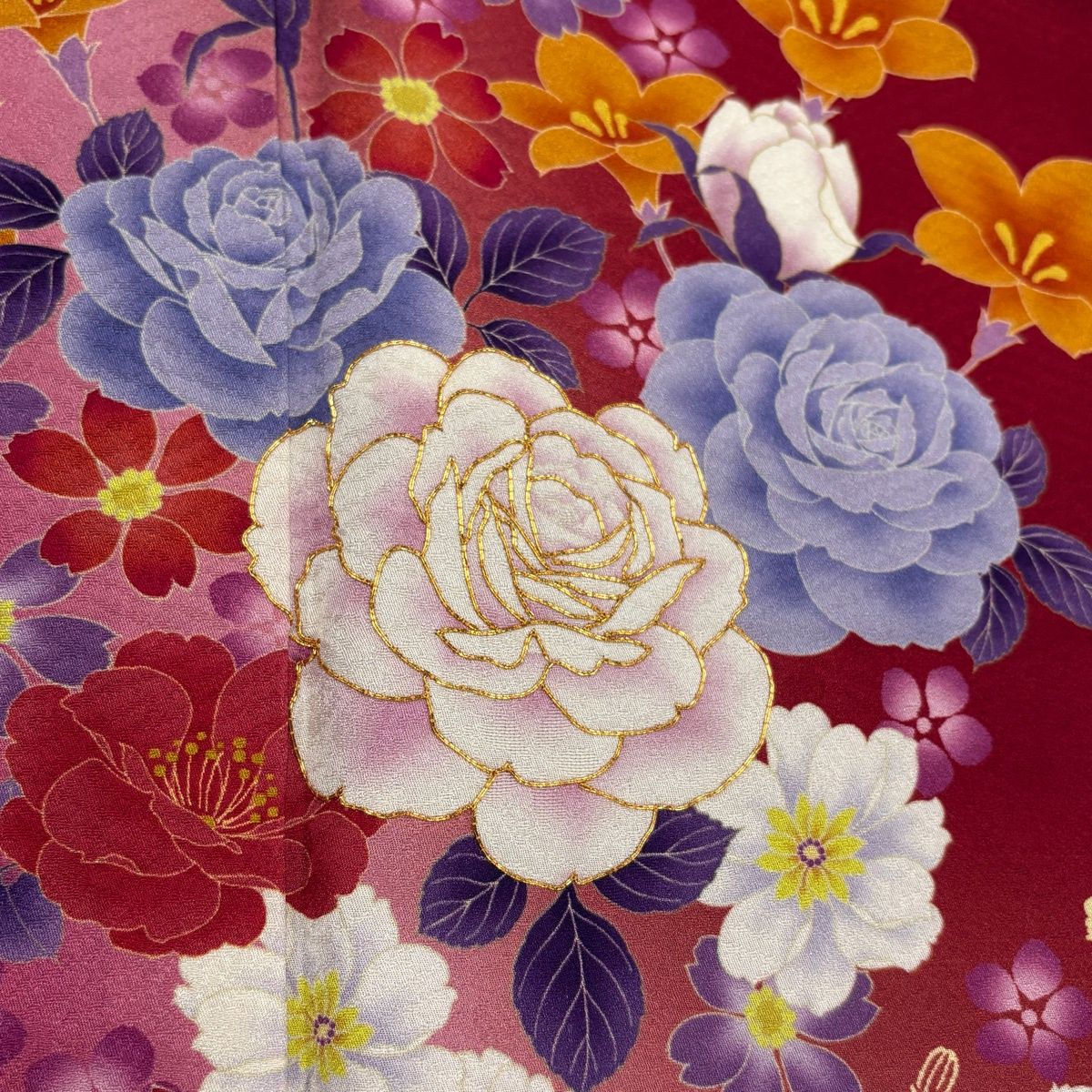 振袖 身丈168.5cm 裄丈67.5cm L 袷 薔薇 桜 金糸 金彩 赤 正絹