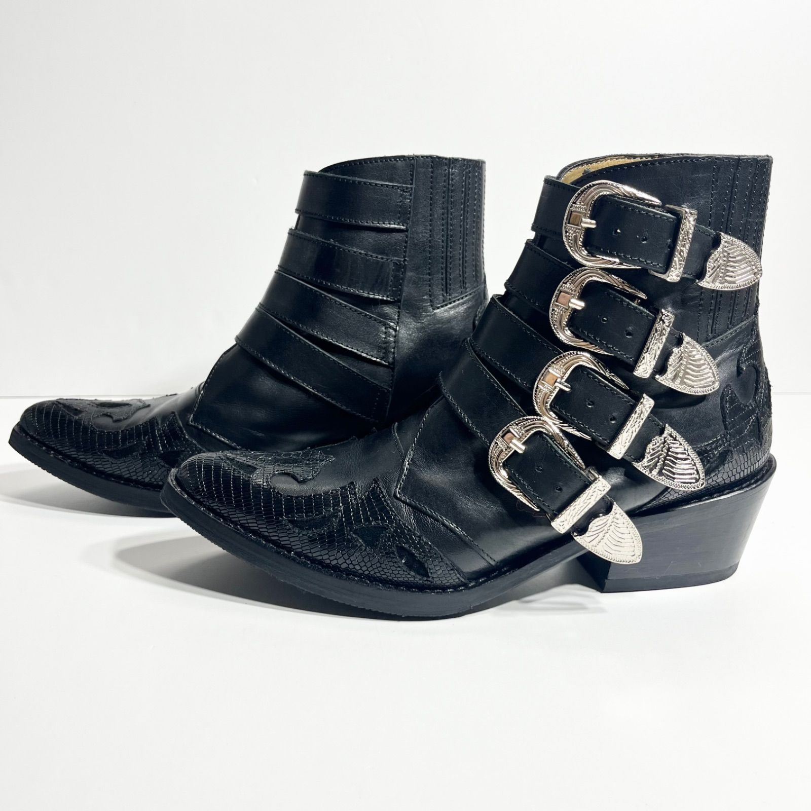 極美品】TOGA PULLA トーガプルラ 4連メタル BLACK MIX レザー ブーツ