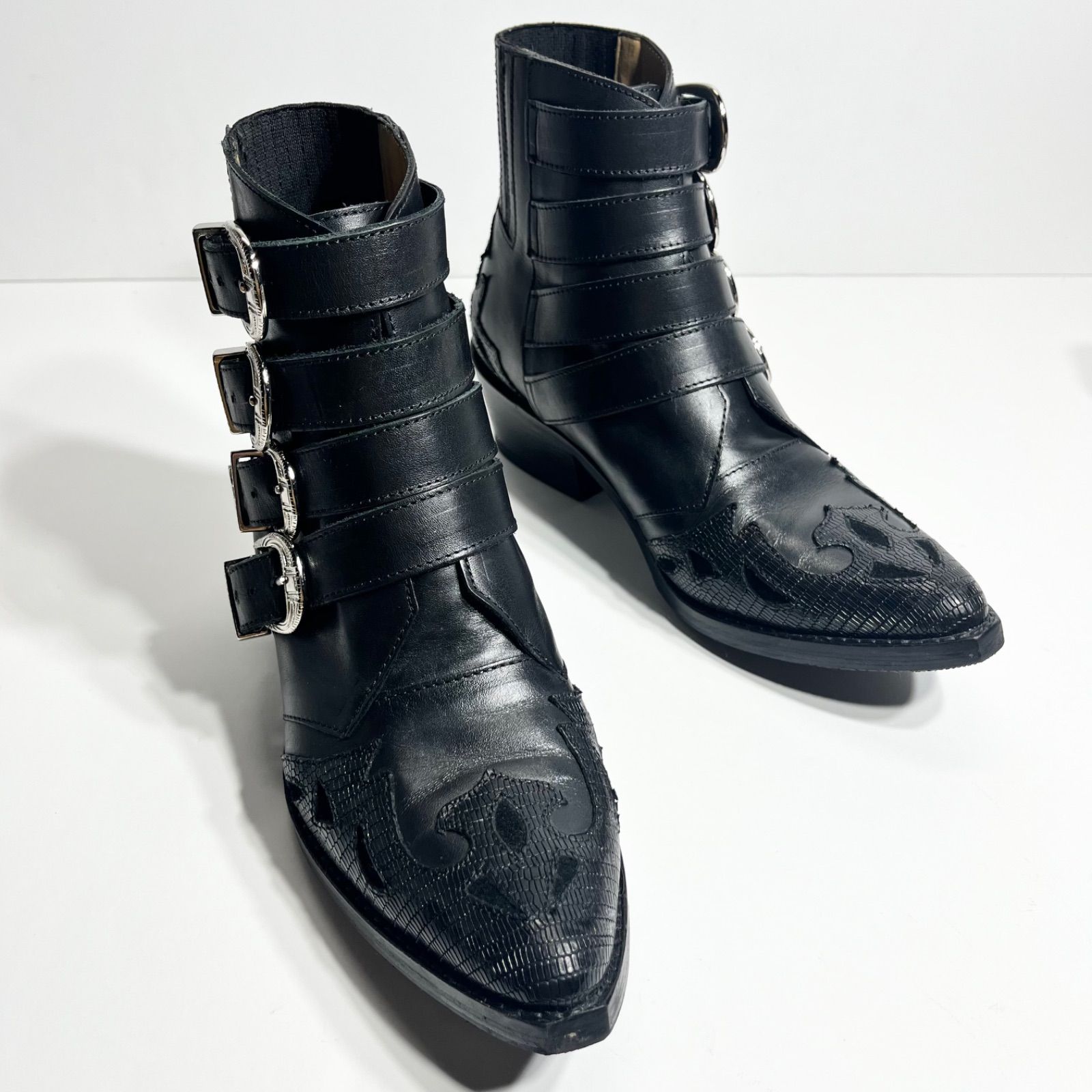 極美品】TOGA PULLA トーガプルラ 4連メタル BLACK MIX レザー ブーツ