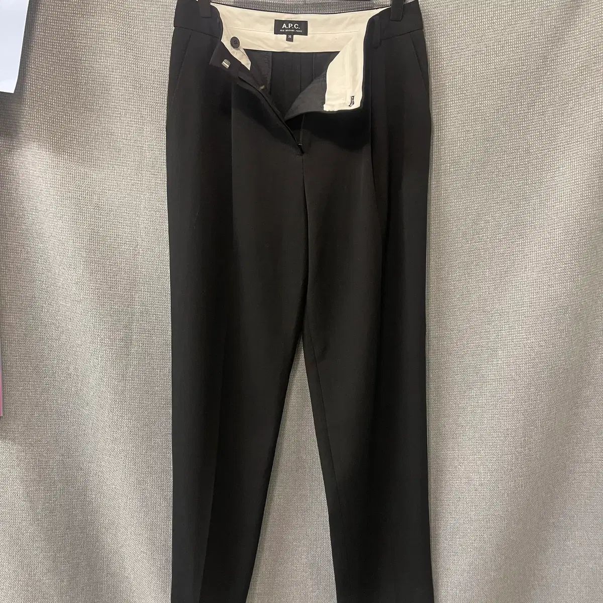 A.P.C. アーペーセー ブラック スラックス パンツ