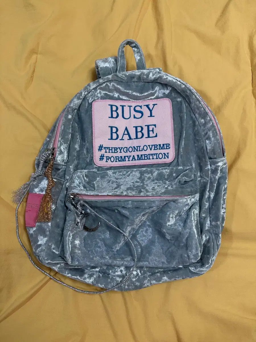 アント・レーヴ BUSY BABE ツアーベルベット バックパック Lサイズ