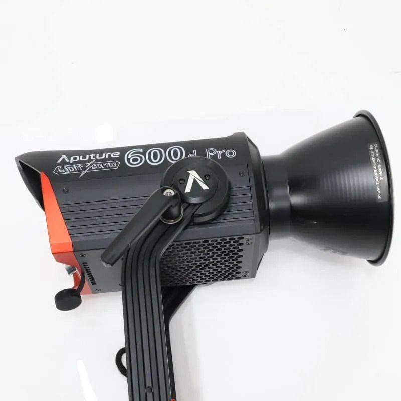 APUTURE アプチャー LS-600d Pro - メルカリ