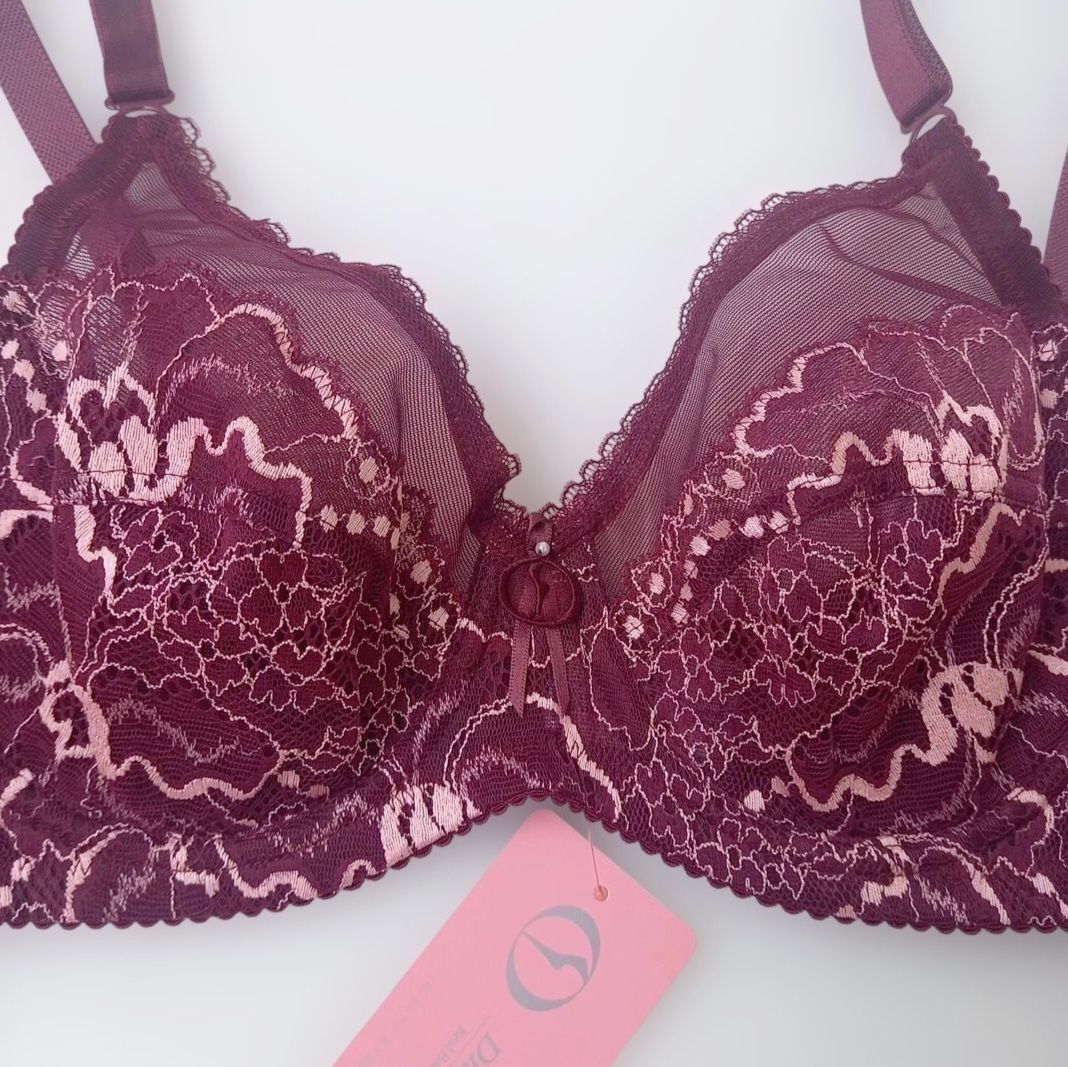 28＊ダイアナ ダイアジェンヌ ラクス ブラジャー ルージュピンク A75 未使用品 補正下着