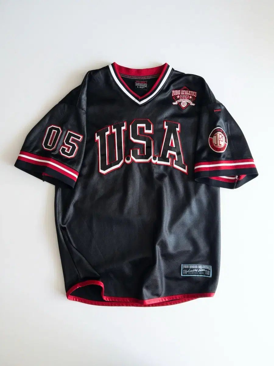 FUBU(フブ) プーさんUSA 半袖ジャージ L