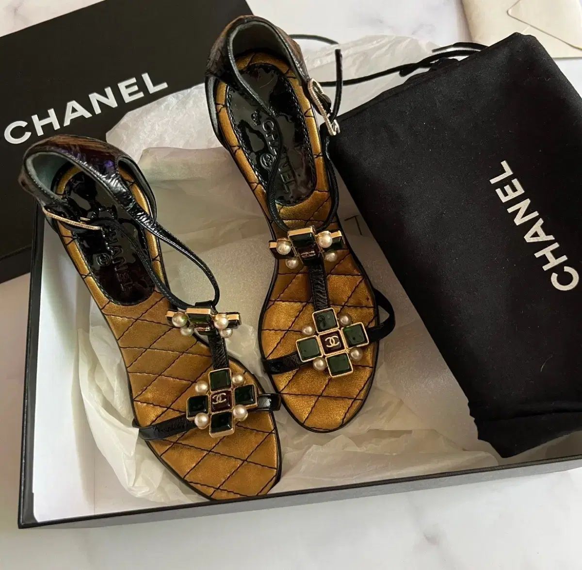 (正規品) CHANEL サンダル (35)
