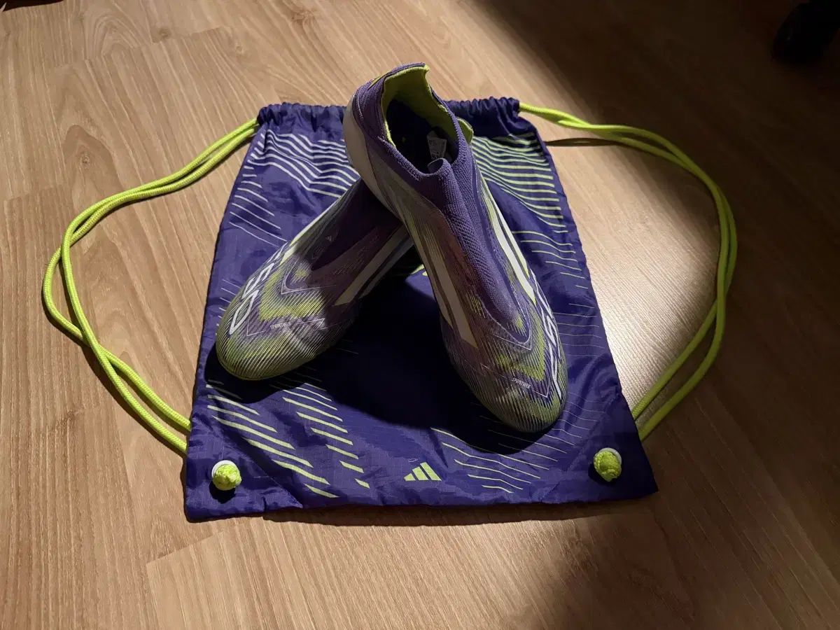 アディダス F50 エリート