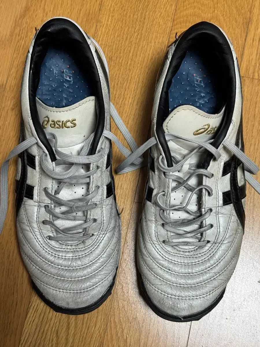 asics アシックス c3 245 サイズ