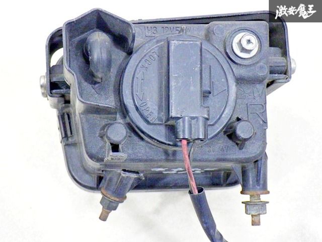 【希少品!】NISSAN 日産 純正 S14 シルビア 後期 SR20DET フォグライト フォグランプ 右 右側 運転席側 KOITO 114-66247 【希少品!】NISSAN 日産 純正 S14 シルビア 後期 SR20DET フォグライト フォグランプ 右 右側 運転席側 KOITO 114-66247