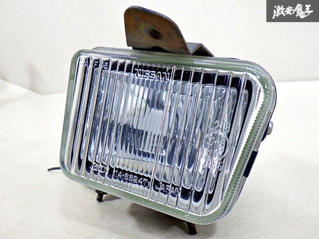 【希少品!】NISSAN 日産 純正 S14 シルビア 後期 SR20DET フォグライト フォグランプ 右 右側 運転席側 KOITO 114-66247 【希少品!】NISSAN 日産 純正 S14 シルビア 後期 SR20DET フォグライト フォグランプ 右 右側 運転席側 KOITO 114-66247