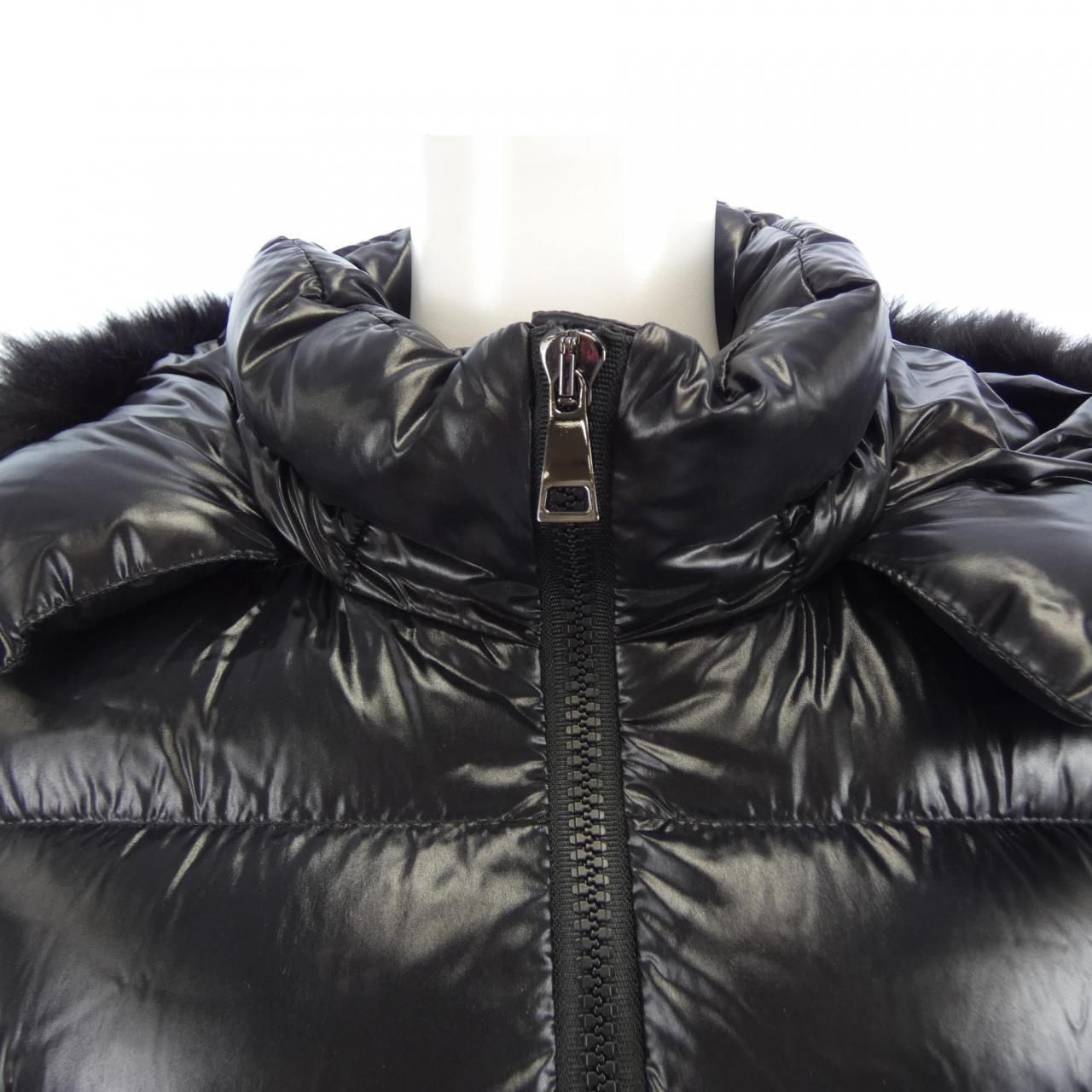 モンクレール MONCLER BADYFUR ダウンジャケット