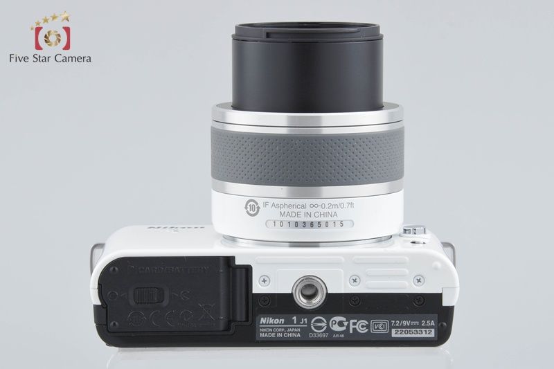 【中古】Nikon ニコン 1 J1 標準ズームレンズキット ホワイト シャッター回数僅少