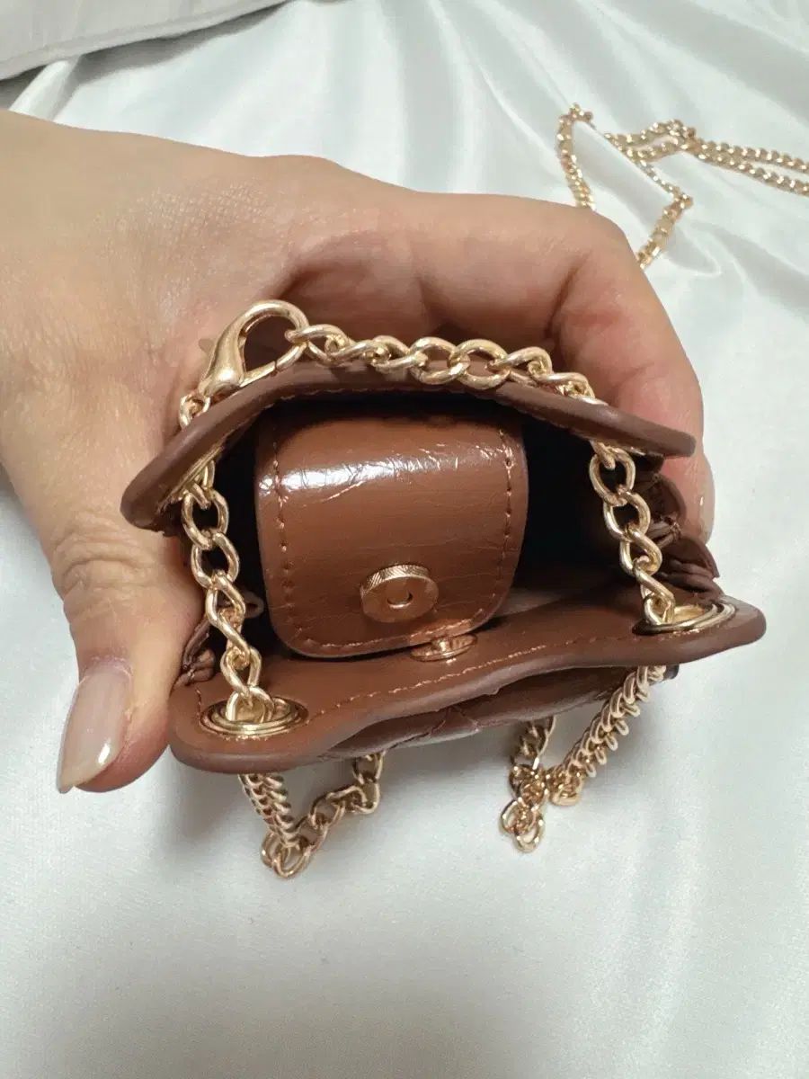 シャネル ルイヴィトン チェーン ミニバック キーホルダー バッグチャーム ミラー シャネル ルイヴィトン チェーン ミニバック キーホルダー バッグチャーム ミラー