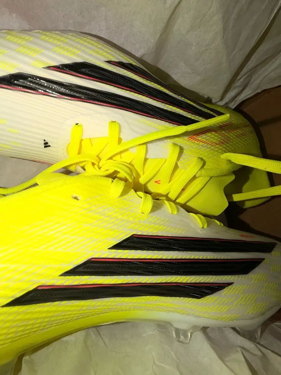 アディダス F50 リーガ サッカーシューズ