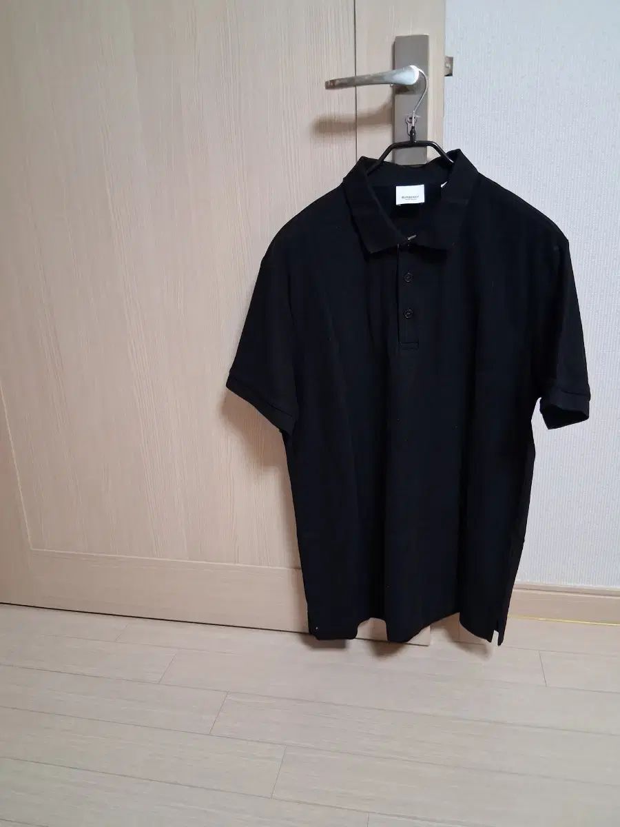 バーバリー メンズ カラ Tシャツ