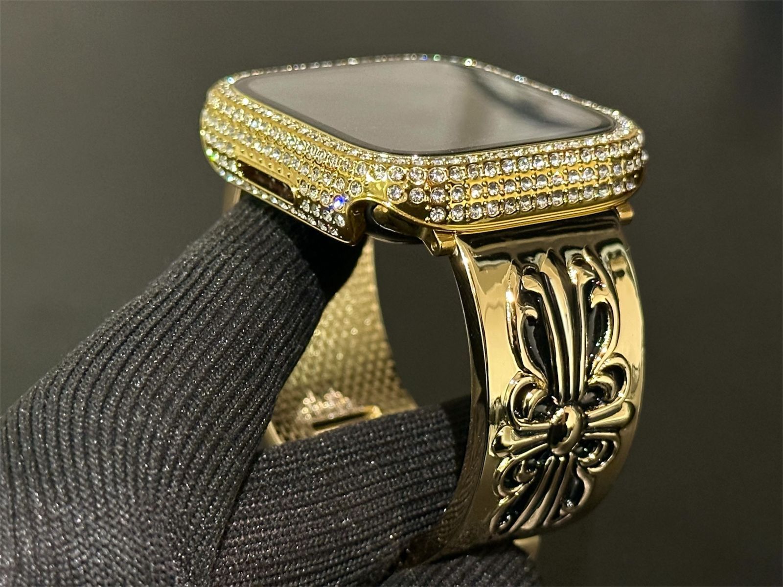金se★Apple Watchバンド ステンレスブレス メタルベルト アップルウォッチ画面保護カバー キラキラケース メッキ 41mm 42mm 44mm 45mm 46mm 重厚感 高級 ジルコニアモデル メンズ レディース ★バンド単品のみ49mm対応★ 7,884円