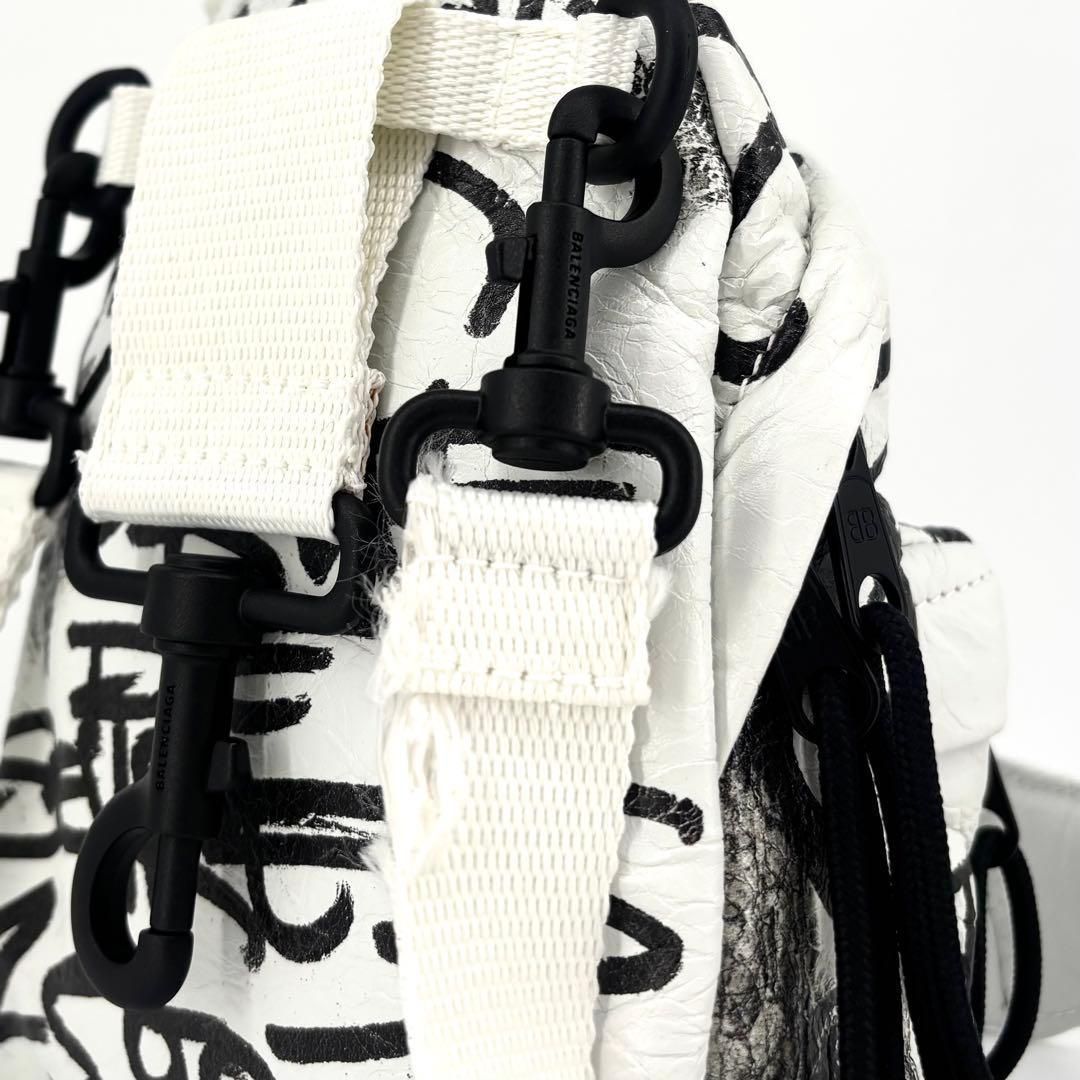 BALENCIAGA バレンシアガ エクスプローラー グラフィティ レザー ミニ