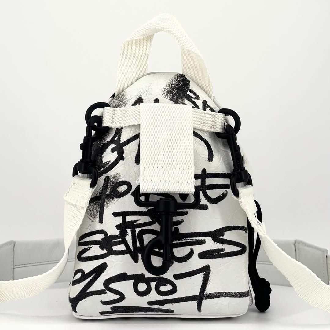 BALENCIAGA バレンシアガ エクスプローラー グラフィティ レザー ミニ