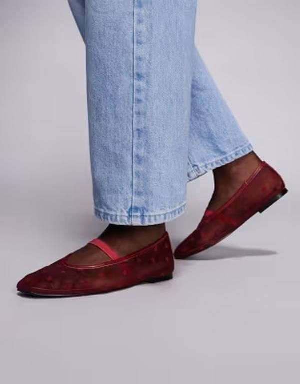 パブリックデザイア レディース シューズ パンプス メッシュ Public Desire Cove hearts ballet flats mesh Burgundy バーガンディ
