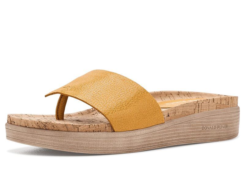 ドナルドプリネール レディース シューズ サンダル Donald Pliner Fifi Sungold