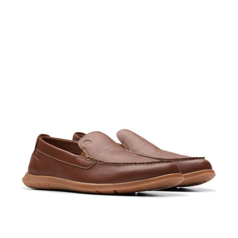 クラークス メンズ シューズ スリッポン・ローファー Clarks Flexway Step Light Brown Lea ブラウン