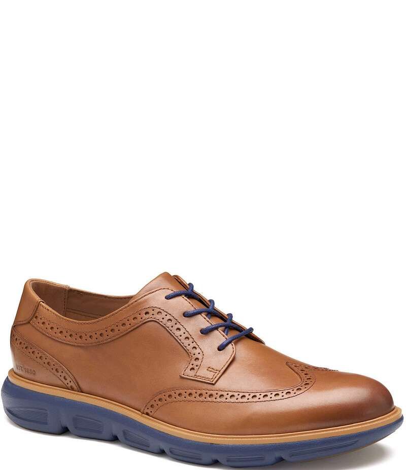 ジョンストンアンドマーフィー メンズ シューズ ドレスシューズ ウィングチップ オックスフォード ブローグ レザー Johnston Murphy Mens Larkin Leather Brogue Detail Wingtip Oxfords Tan タン