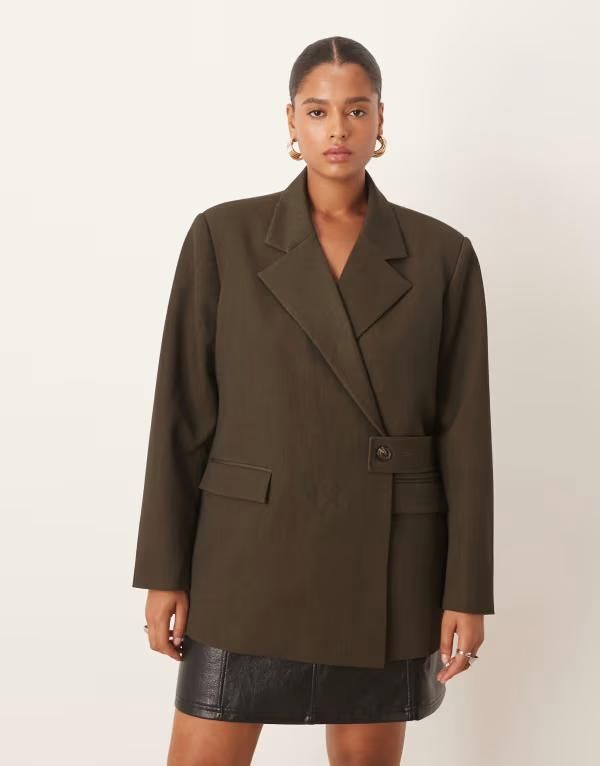 エイソス レディース アウター ジャケット・ブルゾン ブレザー ASOS Curve ASOS DESIGN Curve relaxed blazer with belt detail in olive Green グリーン