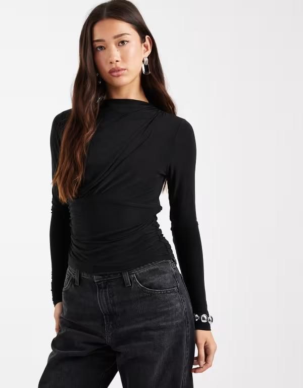エイソス レディース トップス Tシャツ ギャザー ASOS DESIGN ruched slinky long sleeve top Black ブラック