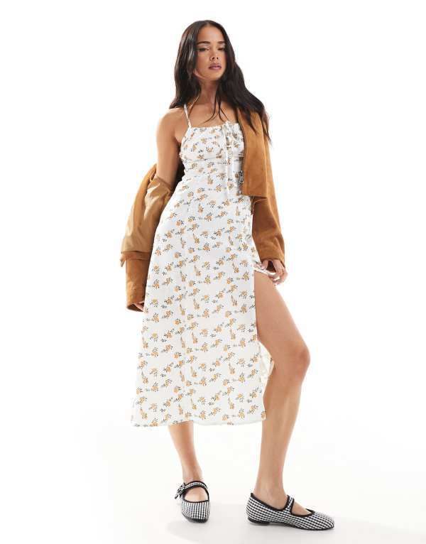 デイジーストリート レディース トップス ワンピース フラワー柄 ギャザー フラワー Daisy Street cross back ruched bust midaxi dress in ditsy floral WHITE ホワイト