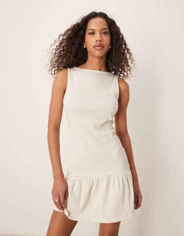 エイソス レディース トップス ワンピース ミニワンピース ミニ スカート ノースリーブ ASOS DESIGN crinkle texture sleeveless slash neck peplum skirt mini dress in stone ST