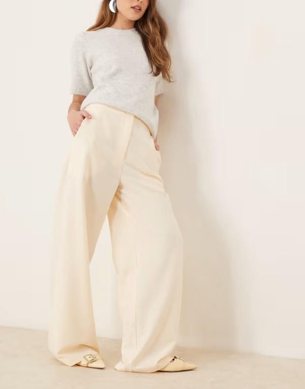 エイソス レディース ボトムス カジュアルパンツ ストレート パンツ ASOS DESIGN tailored relaxed straight leg pants in buttermilk Buttermilk