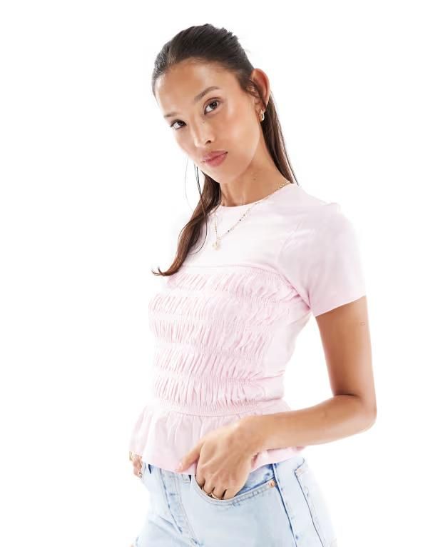 ミスセルフフリッジ レディース トップス Tシャツ Miss Selfridge shirred details tee in pale Pale pink ピンク