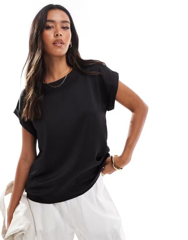 ヴィラ レディース トップス Tシャツ サテン Vila satin frontshirt with cuffed sleeves Black ブラック