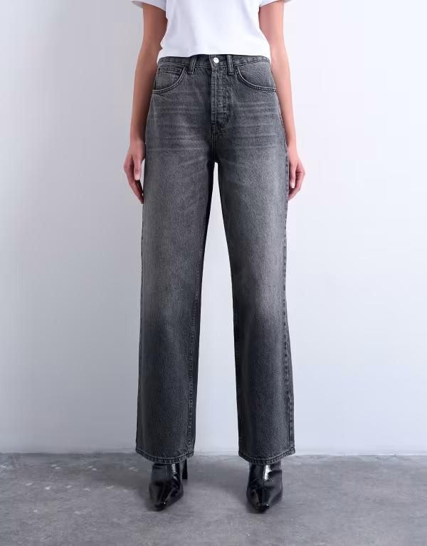 トップショップ レディース ボトムス デニムパンツ リラックスフィット ローライズ ジーンズ Topshop Column low rise relaxed fit jeans in washed WASHED BLACK ブラック