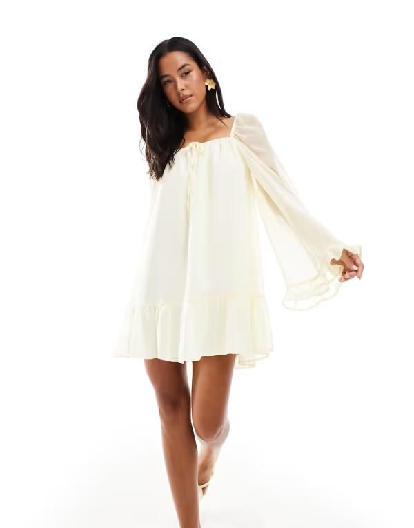 ミスセルフフリッジ レディース トップス ワンピース シフォン ミニワンピース ミニ Miss Selfridge chiffon mini dress in buttermilk Buttermilk