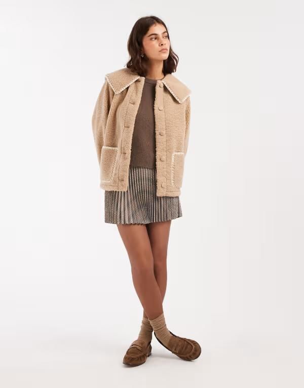 ミスセルフフリッジ レディース アウター コート ジャケット Miss Selfridge blanket stitch borg collar detail jacket in camel CAMEL キャメル