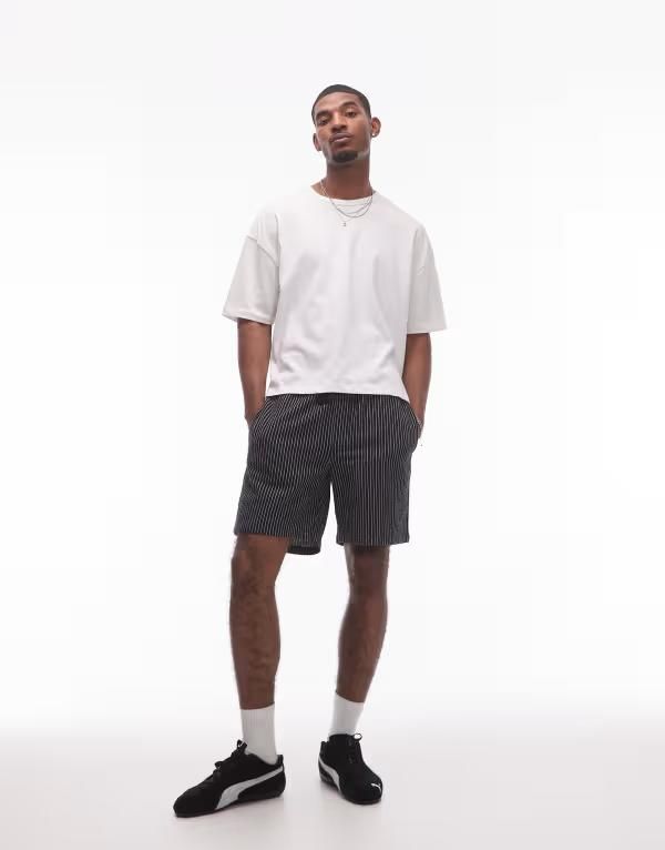 トップマン メンズ ボトムス ハーフパンツ・ショーツ ショートパンツ Topman baggy fit texture striped shorts Black ブラック