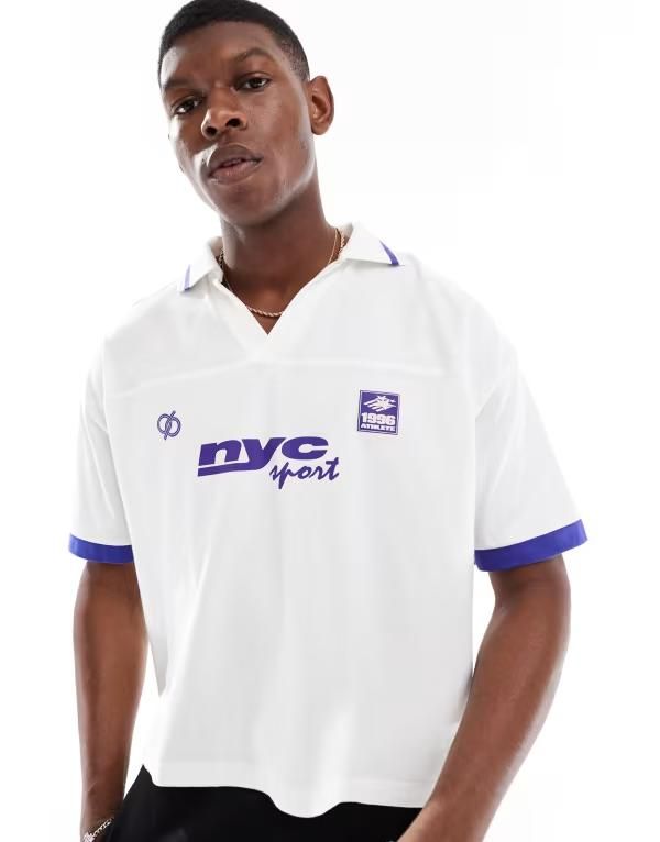 エイソス メンズ トップス ポロシャツ グラフィック ASOS DESIGN boxy oversized polo shirt with cut and sew athletic graphics WHITE ホワイト