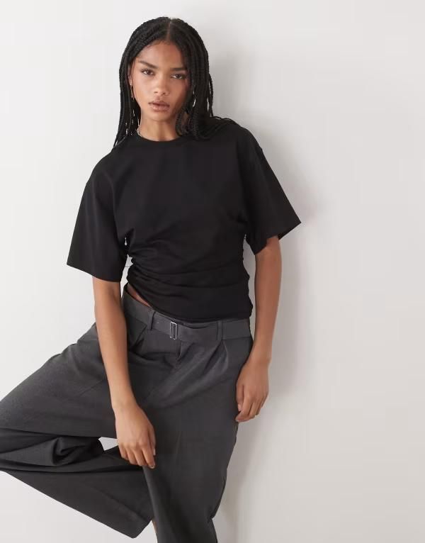 ウィークデイ レディース トップス Tシャツ ウエストマーク Weekday cinched waistshirt Black ブラック