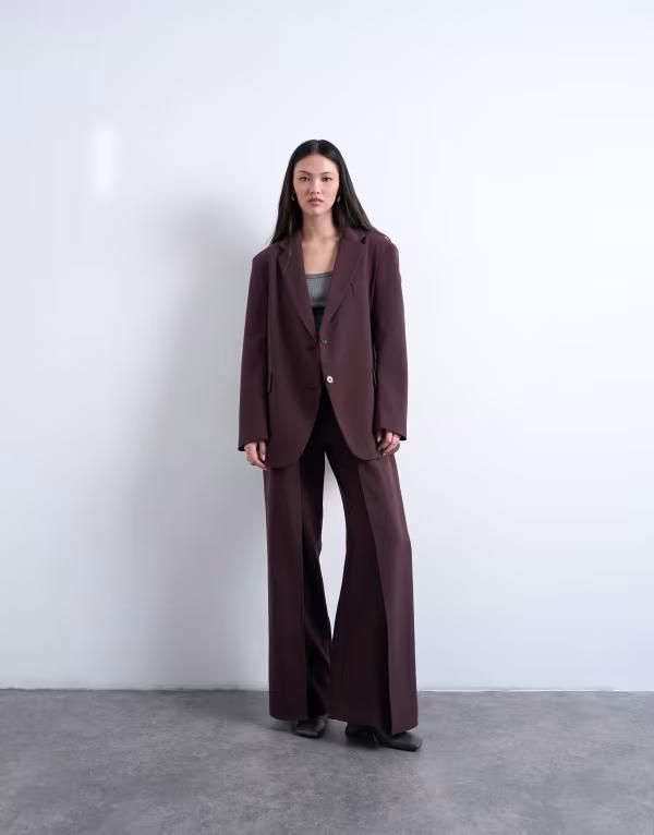 トップショップ レディース アウター ジャケット・ブルゾン ウエストマーク ブレザー Topshop cinched waist slouchy blazer in plum chocolate part of a set plum chocolate プラム