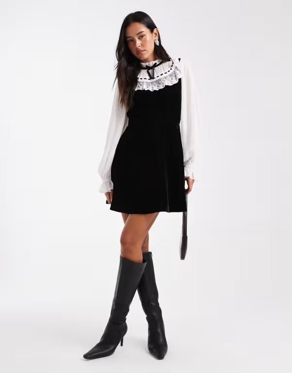 ミスセルフフリッジ レディース トップス ワンピース シフォン ミニ ベルベット 刺繍 Misselfridgembroidered chiffon and velvet mini dress and Black ブラック