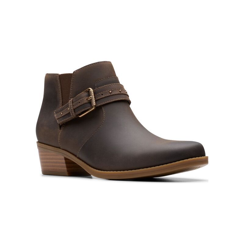 クラークス レディース シューズ ブーツ・レインブーツ アンクル ヒール Clarks Danyelle Wish Womens Ankle Boots with Block Heel Zip Closure Taupe Oily Leather トープ