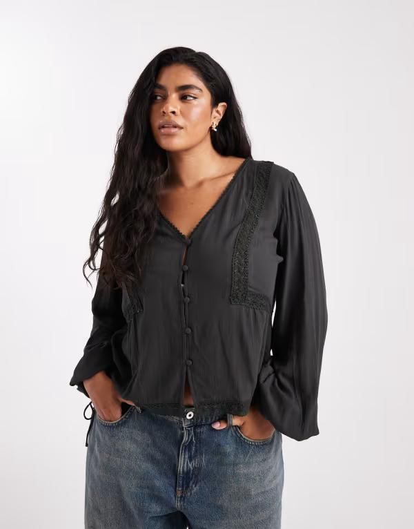 エイソス レディース トップス シャツ ブラウス レース ASOS Curve ASOS DESIGN Curve textured long sleeve lace inserts blouse Black ブラック