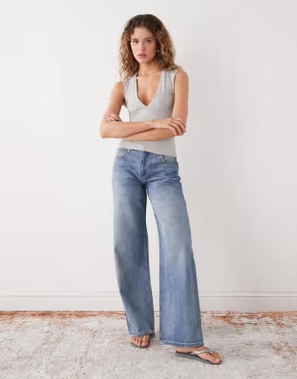 ウィークデイ レディース トップス Tシャツ Vネック Weekday plunge vneck top Gray グレー