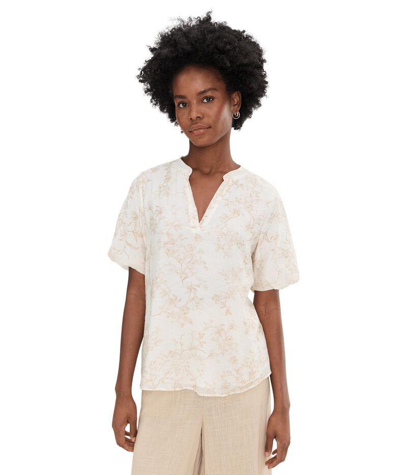 ヴィンスカムート レディース トップス シャツ クルーネック Vince Camuto Crew Neck Short Puff Sleeve Top Camel キャメル