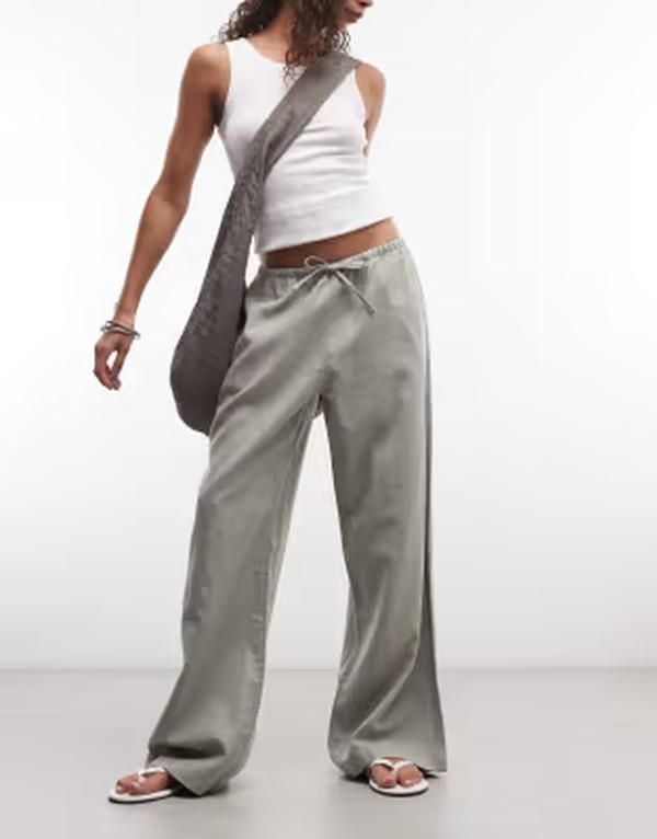 ウィークデイ レディース ボトムス カジュアルパンツ ワイドレッグ リネン Weekday pull on linen mix wide leg pants in sage green exclusive to ASOSage green グリーン